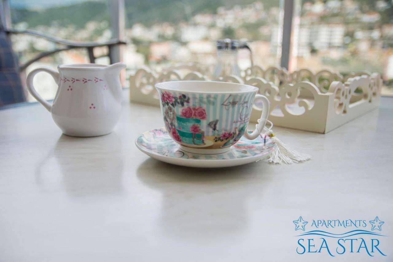 Sea Star Apartment Добра вода Екстериор снимка